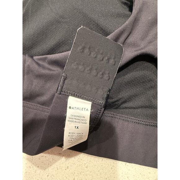 Athleta Ultimate Adjustable Sports Bra in Black Size 1X - Picture 3 of 5